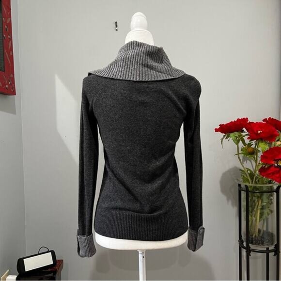 NEW Banana Republic Wool Cashmere Classic Two Tone Ribbed Cowl Neck Sweater XS - Picture 2 of 16